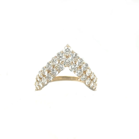 Yellow gold V shaped diamond ring
