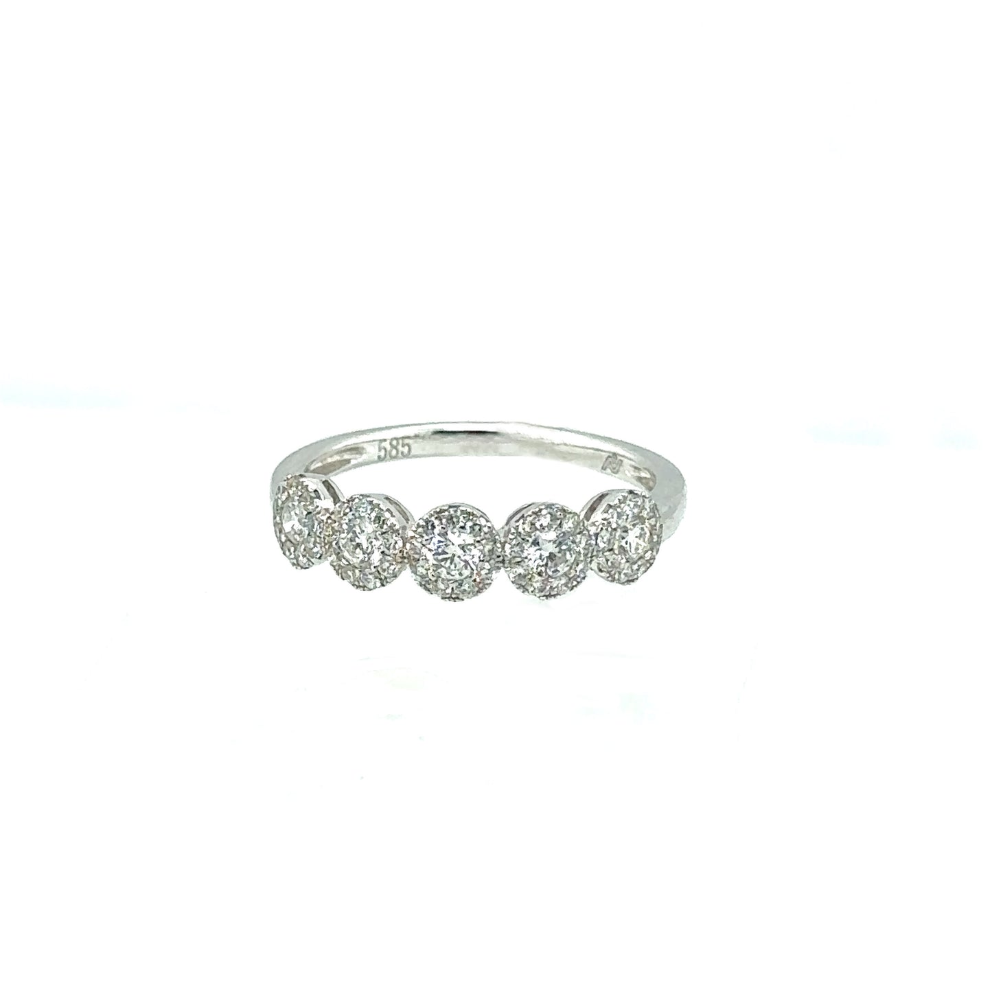 White Gold Cluster Diamond ring