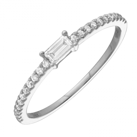 Diamond Baguette Center RIng