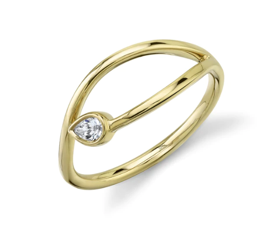 Twisted Gold Ring with Pear Shape Diamond